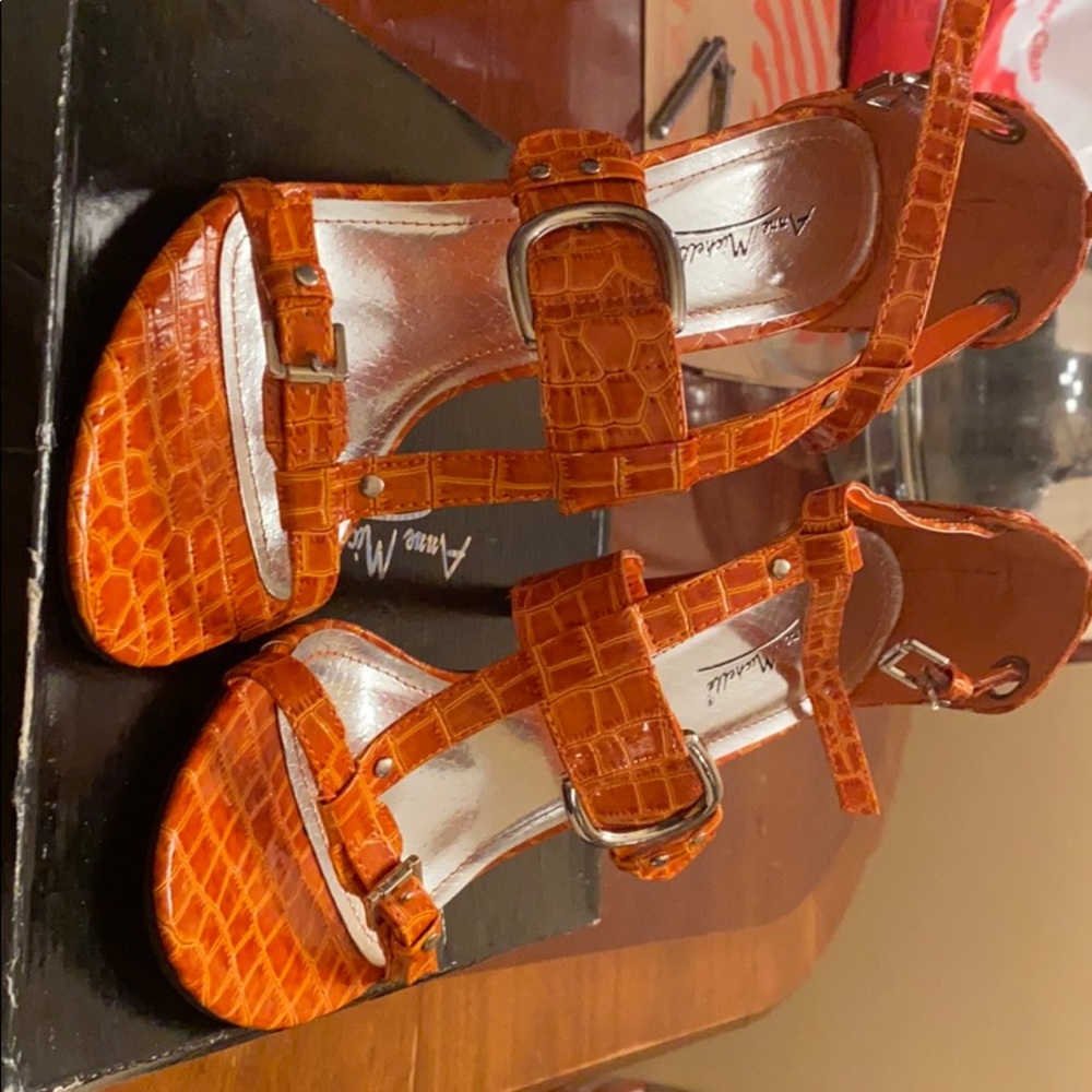 Anne Michelle Orange size 10.